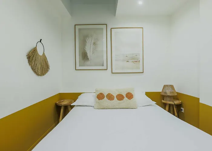 For 4, Between Opera And Montmartre Apartman *
